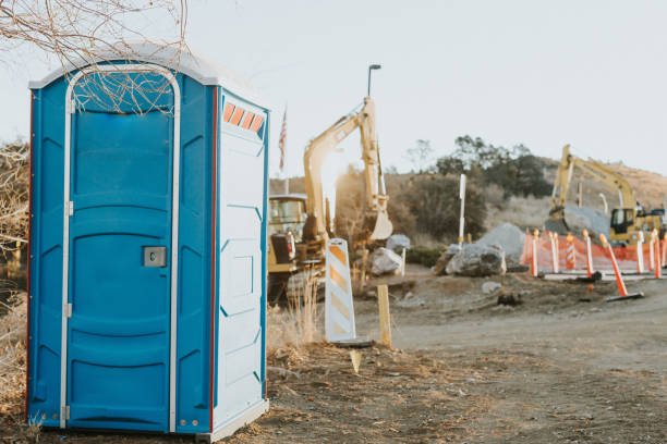 Best Portable bathroom rental  in Velva, ND