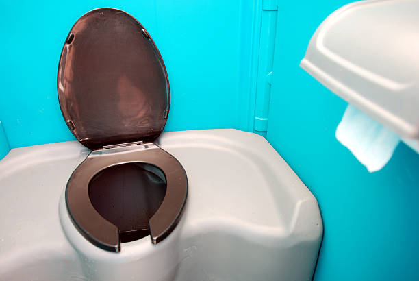 Best Portable toilet rental for construction  in Velva, ND