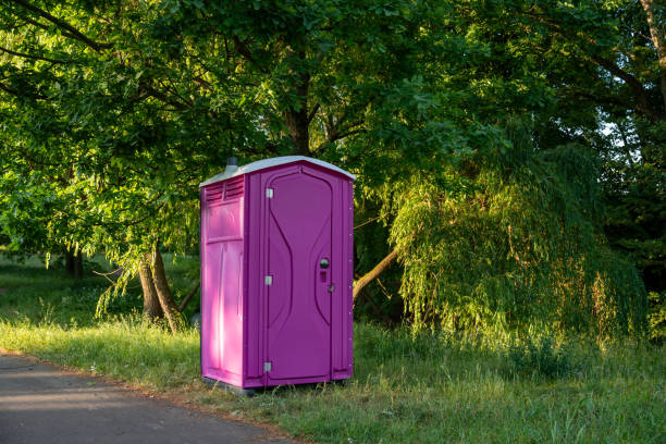 Best Porta potty delivery and setup  in Velva, ND